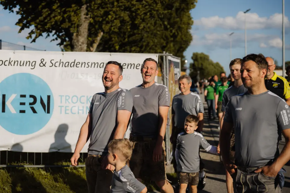 Gründungsfest FF Niederperlesreut - Samstag – Foto 523 von 730