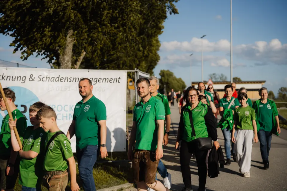 Gründungsfest FF Niederperlesreut - Samstag – Foto 527 von 730