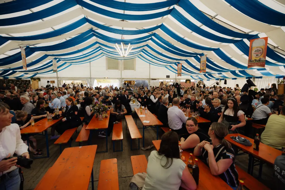 Gründungsfest FF Niederperlesreut - Samstag – Foto 559 von 730
