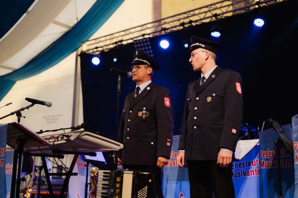 Gründungsfest FF Niederperlesreut - Samstag – Foto 572 von 730