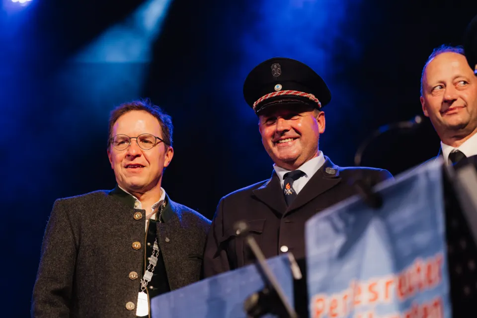 Gründungsfest FF Niederperlesreut - Samstag – Foto 578 von 730