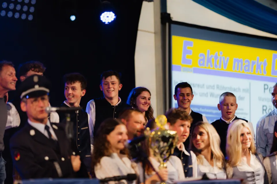 Gründungsfest FF Niederperlesreut - Samstag – Foto 585 von 730