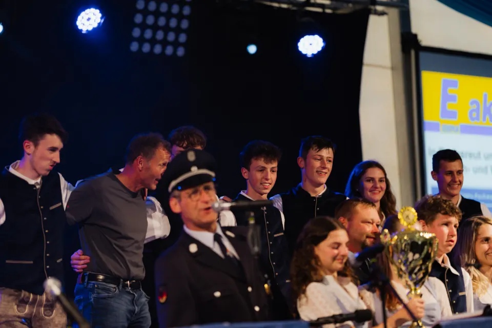 Gründungsfest FF Niederperlesreut - Samstag – Foto 586 von 730
