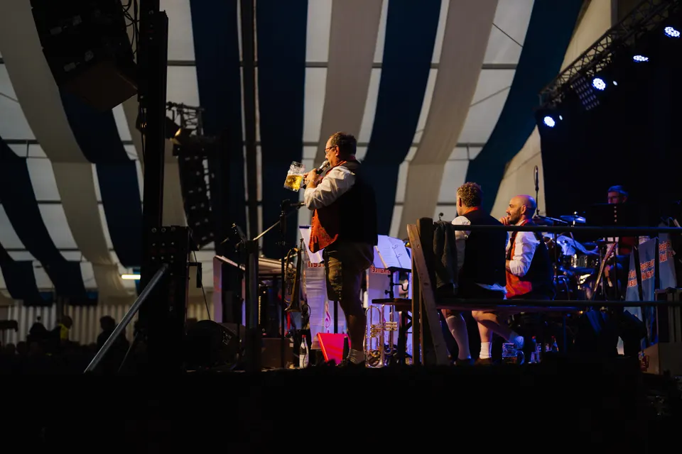 Gründungsfest FF Niederperlesreut - Samstag – Foto 591 von 730