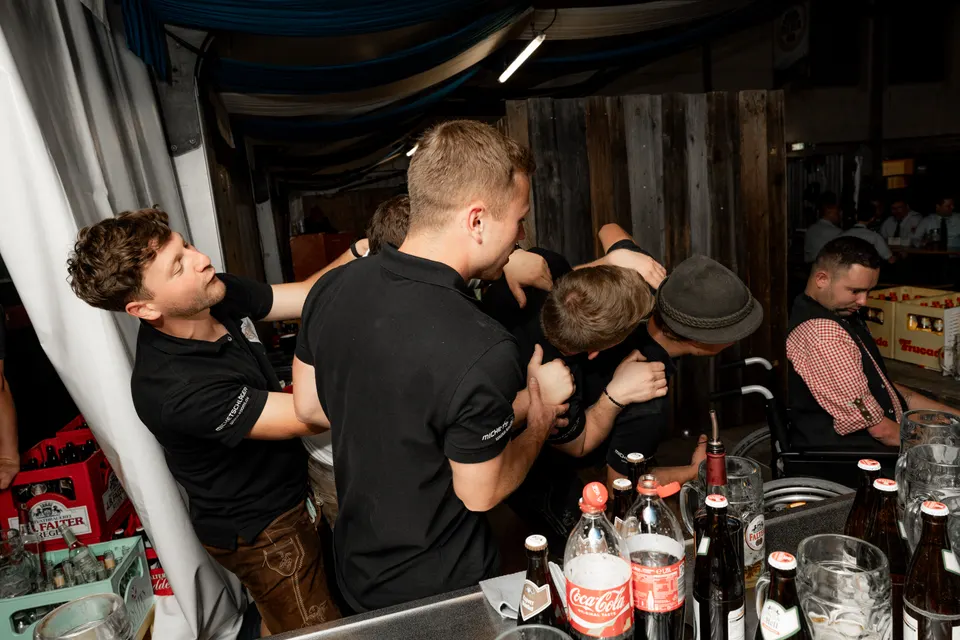 Gründungsfest FF Niederperlesreut - Samstag – Foto 633 von 730