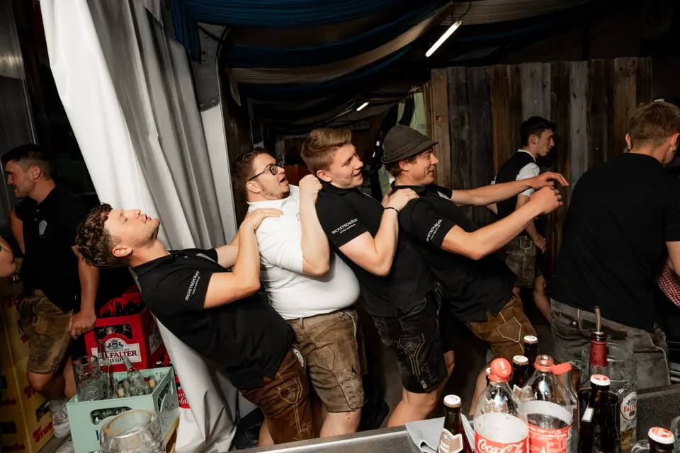 Gründungsfest FF Niederperlesreut - Samstag – Foto 634 von 730