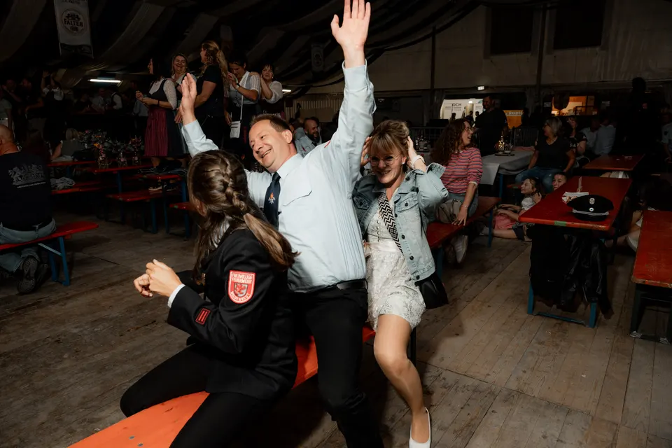 Gründungsfest FF Niederperlesreut - Samstag – Foto 641 von 730