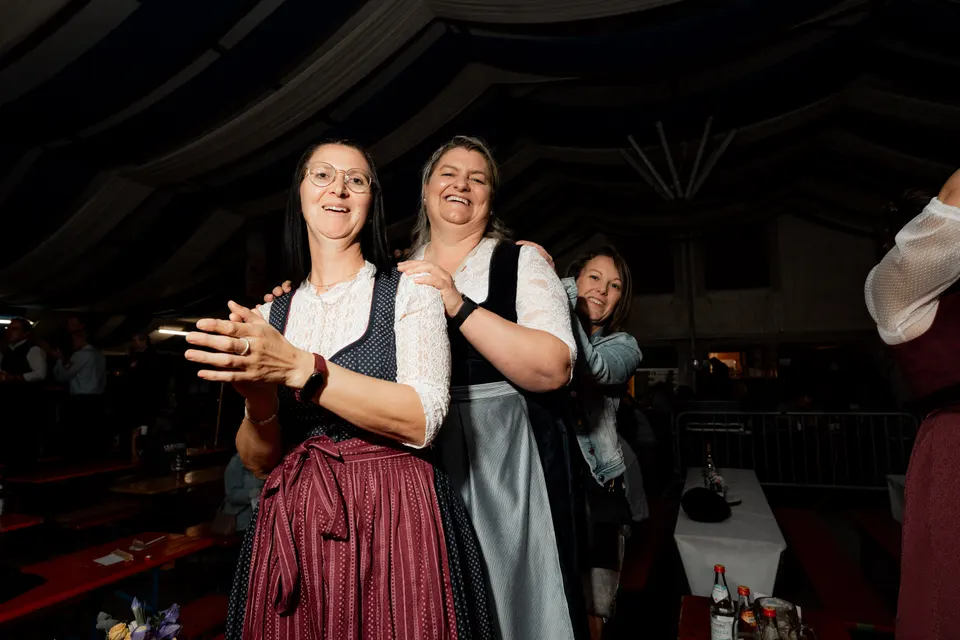Gründungsfest FF Niederperlesreut - Samstag – Foto 643 von 730