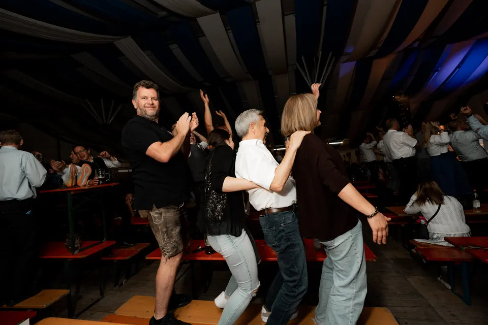 Gründungsfest FF Niederperlesreut - Samstag – Foto 644 von 730