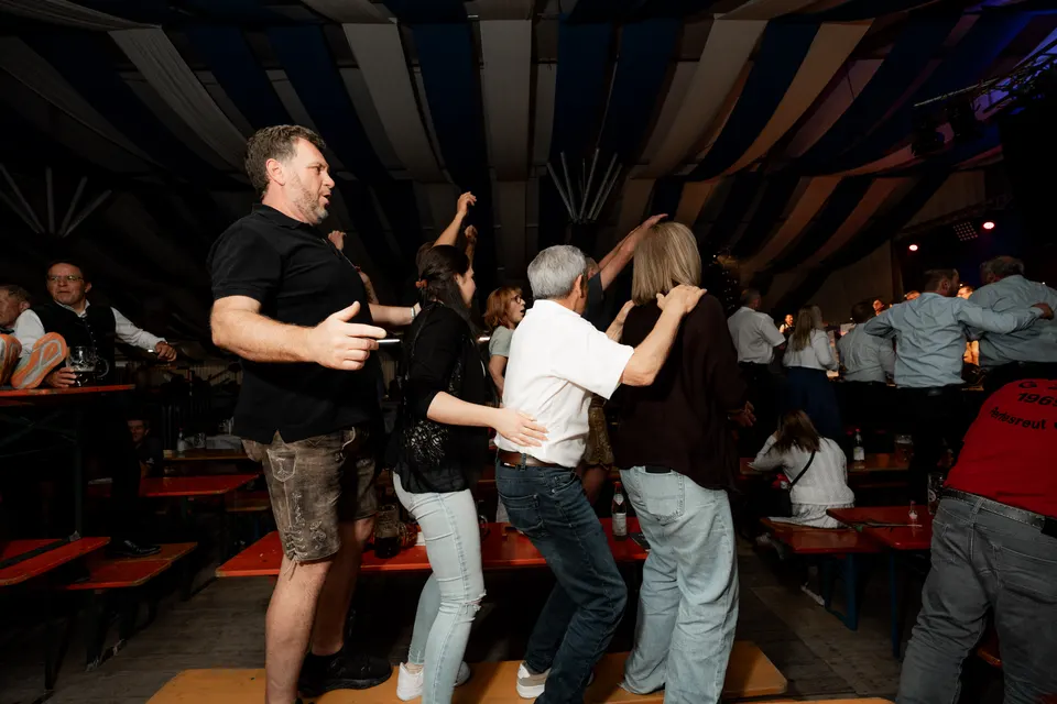 Gründungsfest FF Niederperlesreut - Samstag – Foto 645 von 730