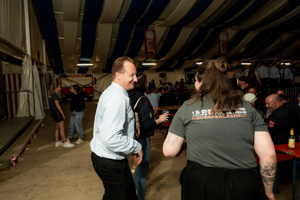 Gründungsfest FF Niederperlesreut - Samstag – Foto 666 von 730