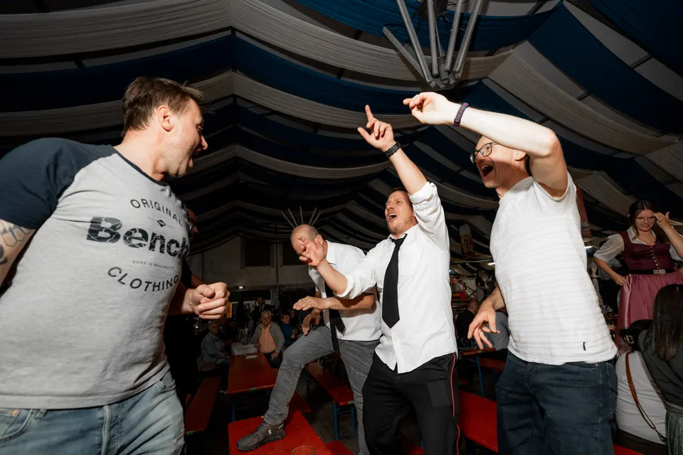 Gründungsfest FF Niederperlesreut - Samstag – Foto 685 von 730