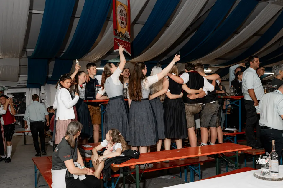 Gründungsfest FF Niederperlesreut - Samstag – Foto 710 von 730