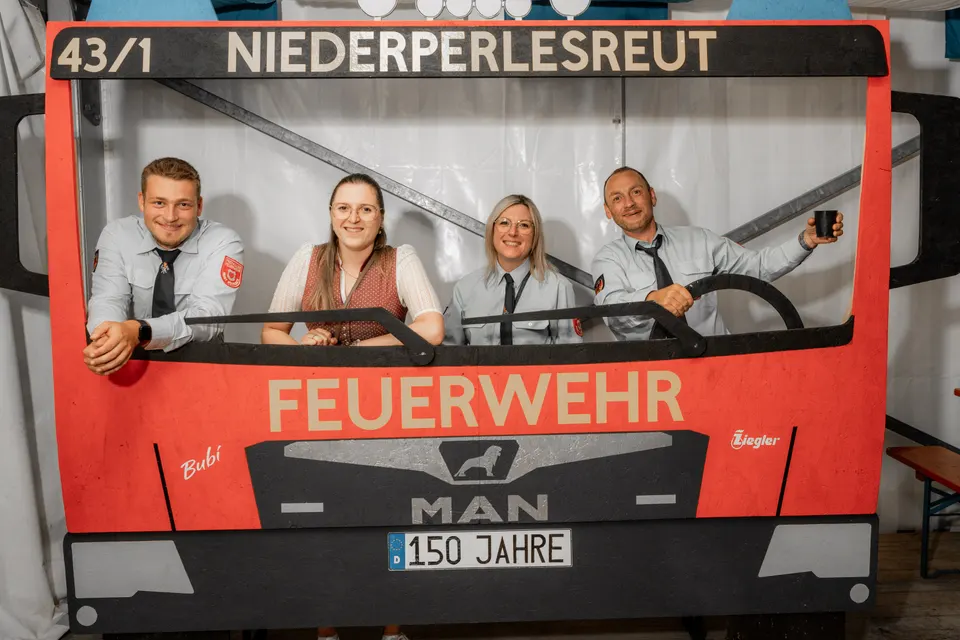 Gründungsfest FF Niederperlesreut - Samstag – Foto 727 von 730